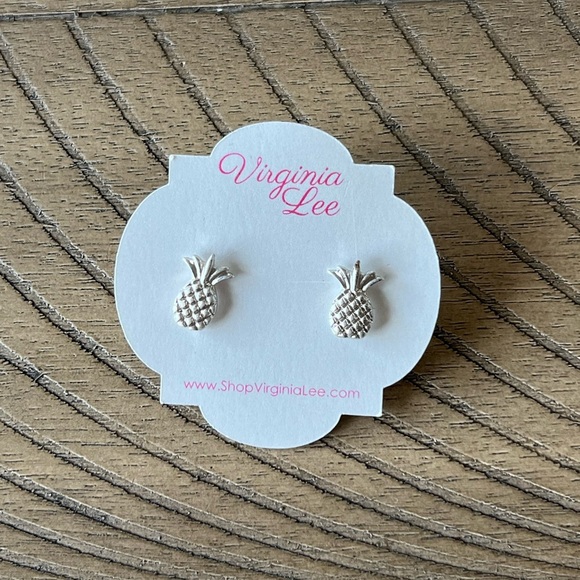 Virginia Lee Jewelry - Silver Pineapple Earrings NWT